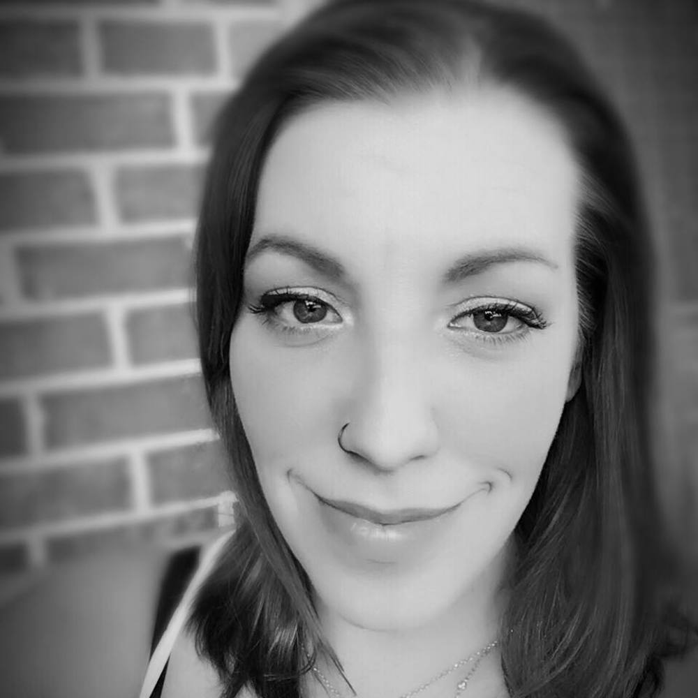 Meet your Posher, Crystal